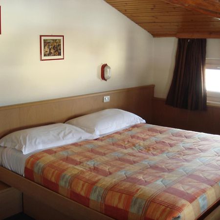 Hotel Capitani Борміо Екстер'єр фото