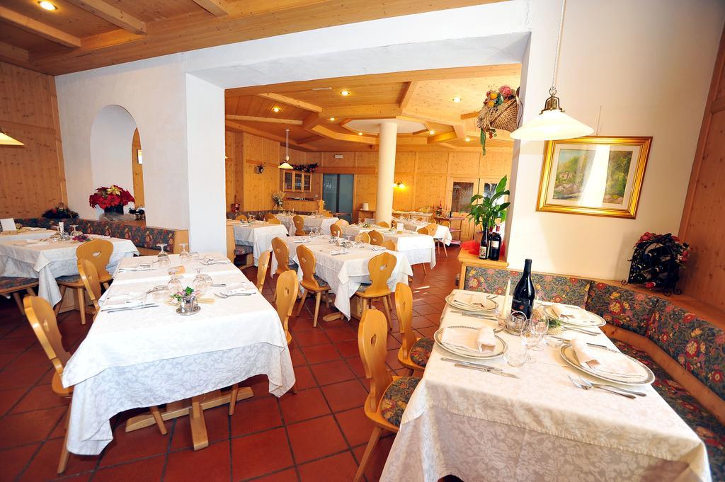 Hotel Capitani Борміо Екстер'єр фото