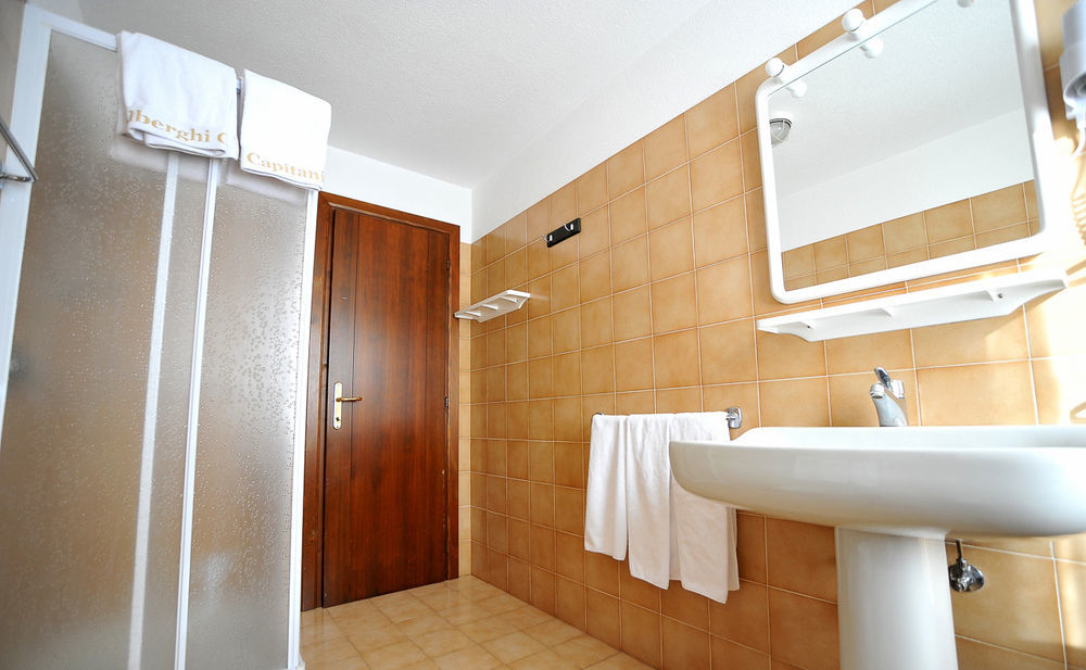 Hotel Capitani Борміо Екстер'єр фото