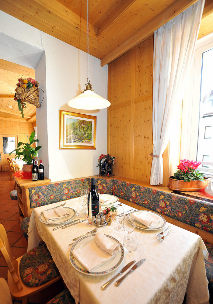 Hotel Capitani Борміо Екстер'єр фото